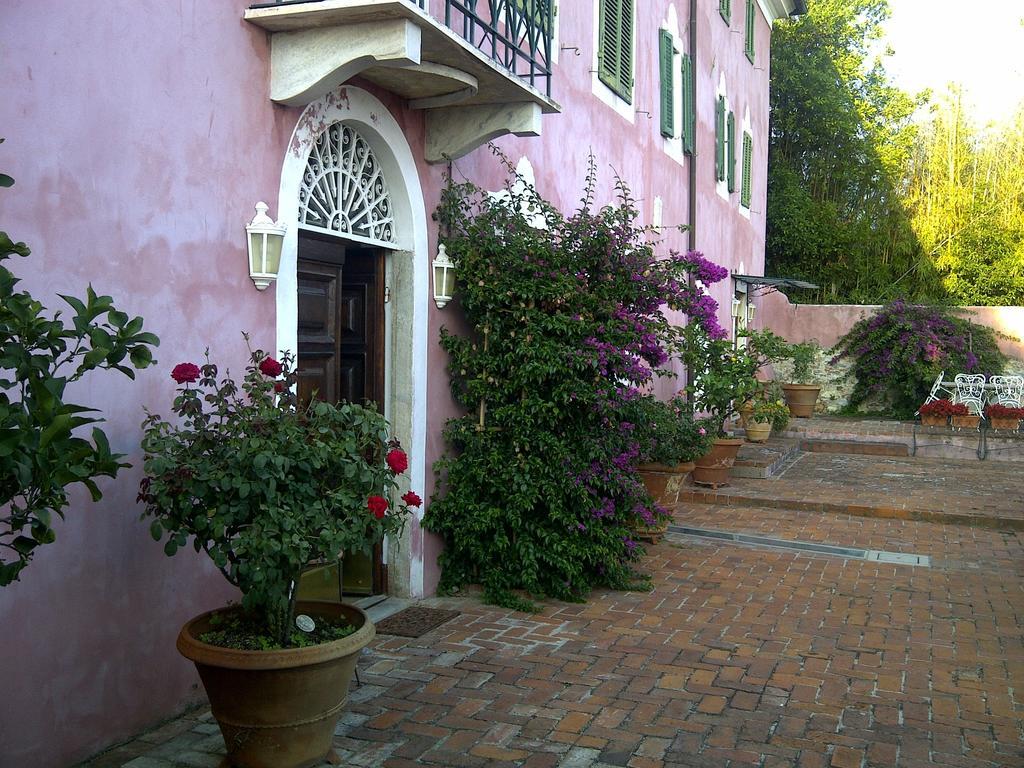 Villa Lorien มาสซาโรซา ห้อง รูปภาพ