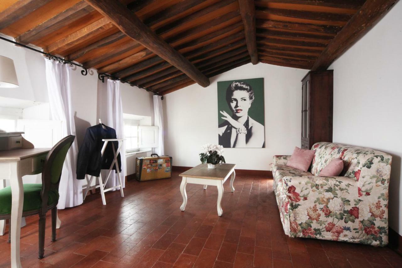 Villa Lorien มาสซาโรซา ภายนอก รูปภาพ